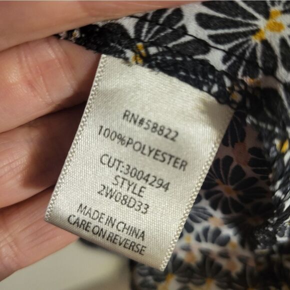 #80 Max Studio Drapey Flowy Loose Fit Womens Blouse, Plus Size 3X - Picture 11 of 11